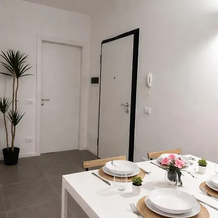 Duomo-porta Romana *